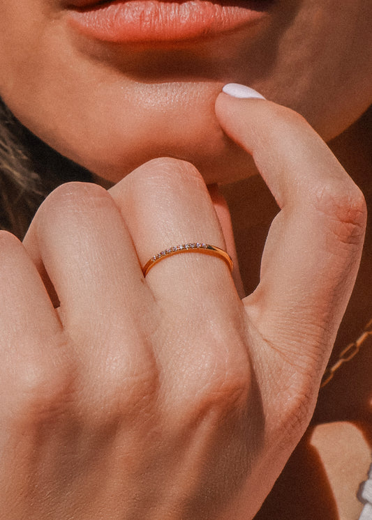 dainty ring with cubic zirconia stones