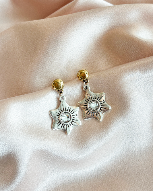 Lyra Earrings